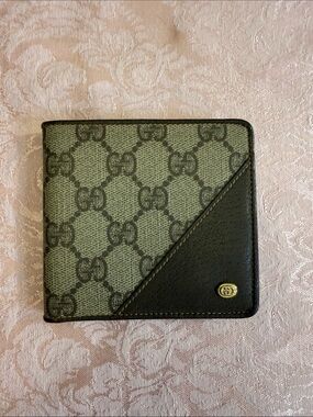 Gucci Brown GG Monogram Wallet with Brown Leather Corner